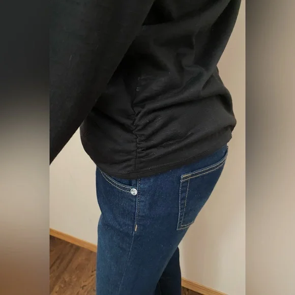 Spoiled - Picture 3 of 4